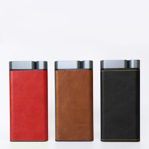 10000mAh PD20W بانک برق فلزی پوسته چرم 2pcs USB-A 1PC پورت های نوع C